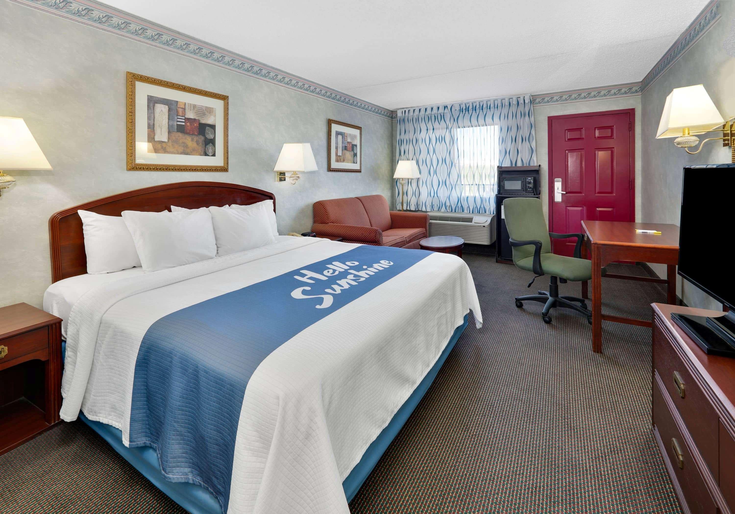 Days Inn & Suites By Wyndham בנטונוויל מראה חיצוני תמונה