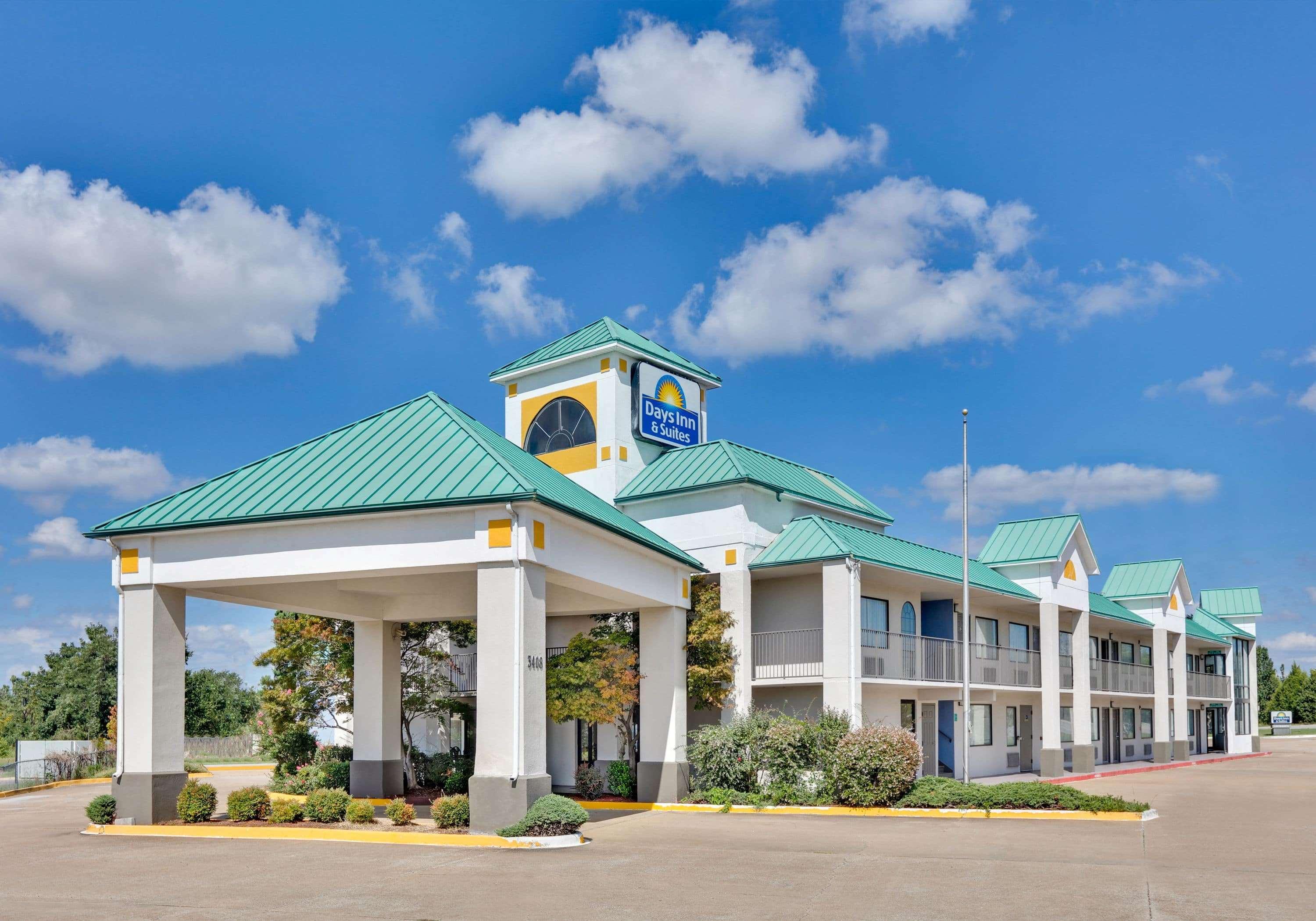 Days Inn & Suites By Wyndham בנטונוויל מראה חיצוני תמונה